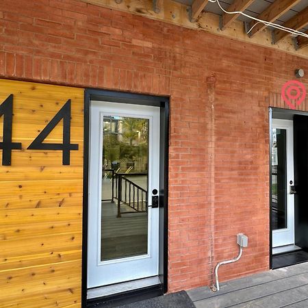 Entire 1 Bedroom Apartment Across From Google - Br5 Kitchener Exterior foto